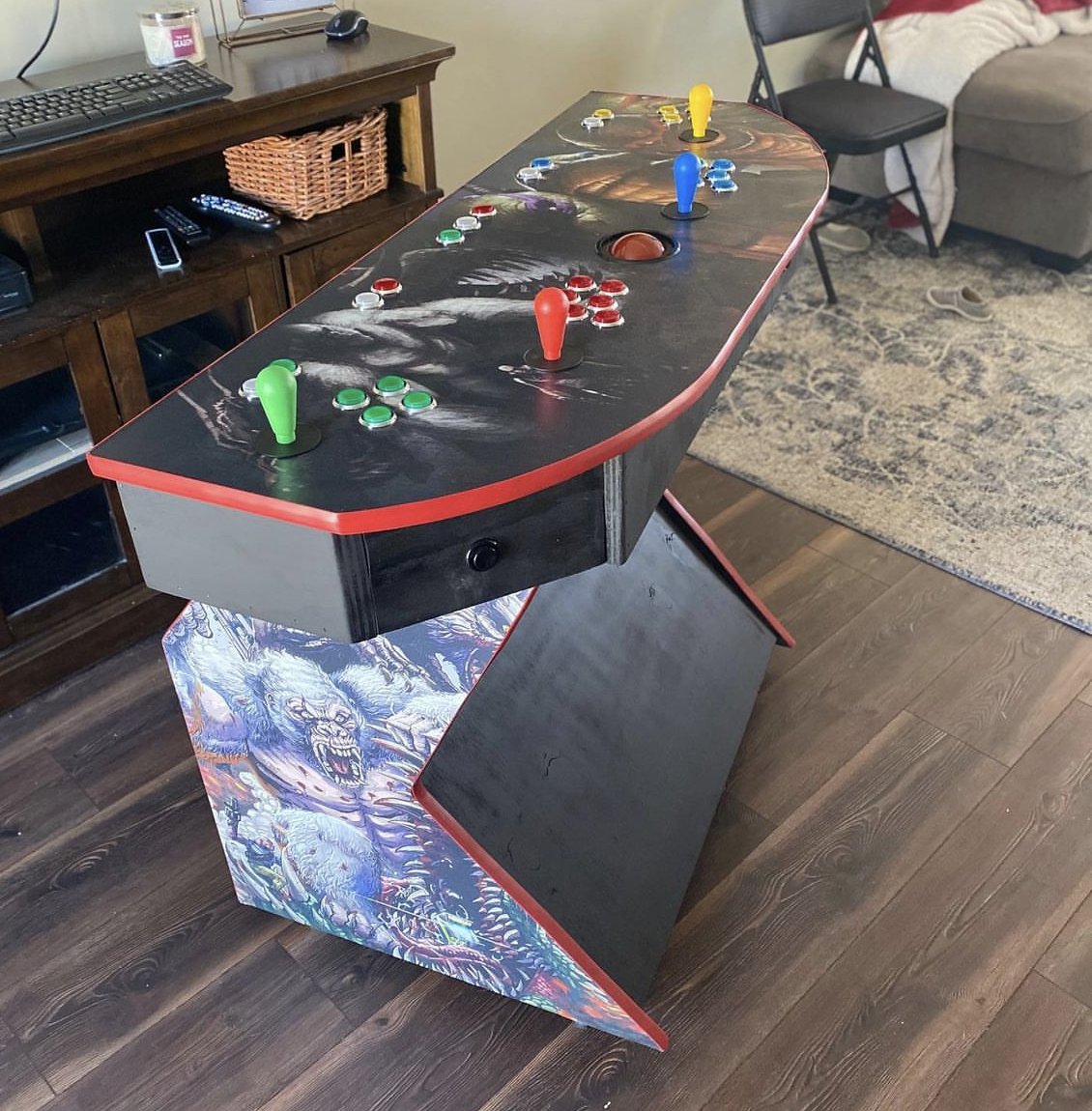 Pedestal+Arcade
